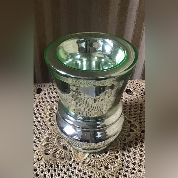 Rare Vintage Mercury Filled Green Glass Vase - Picture 2 of 4